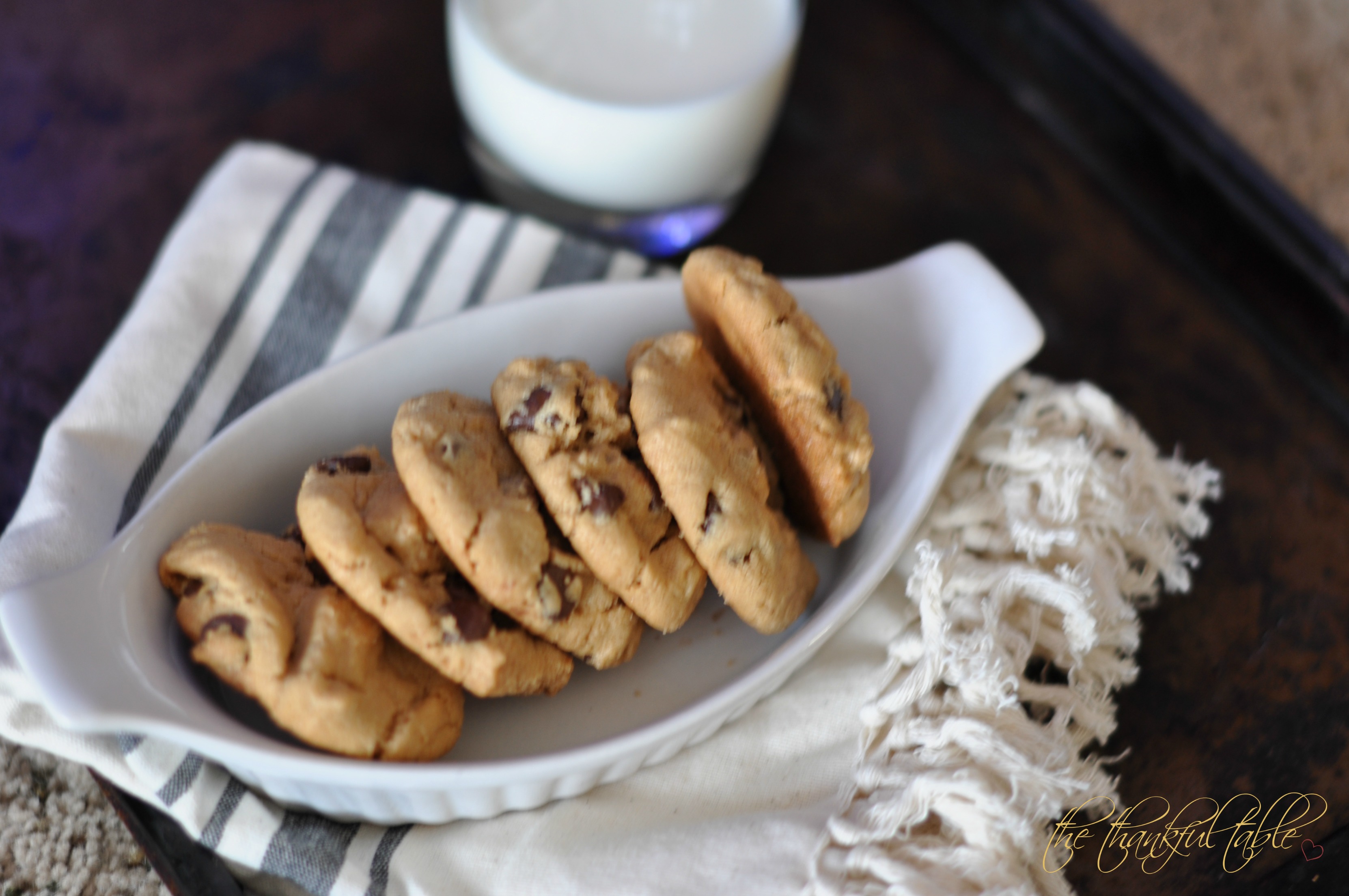 Peanut Butter Chocolate Chip Cookies | The Thankful Table